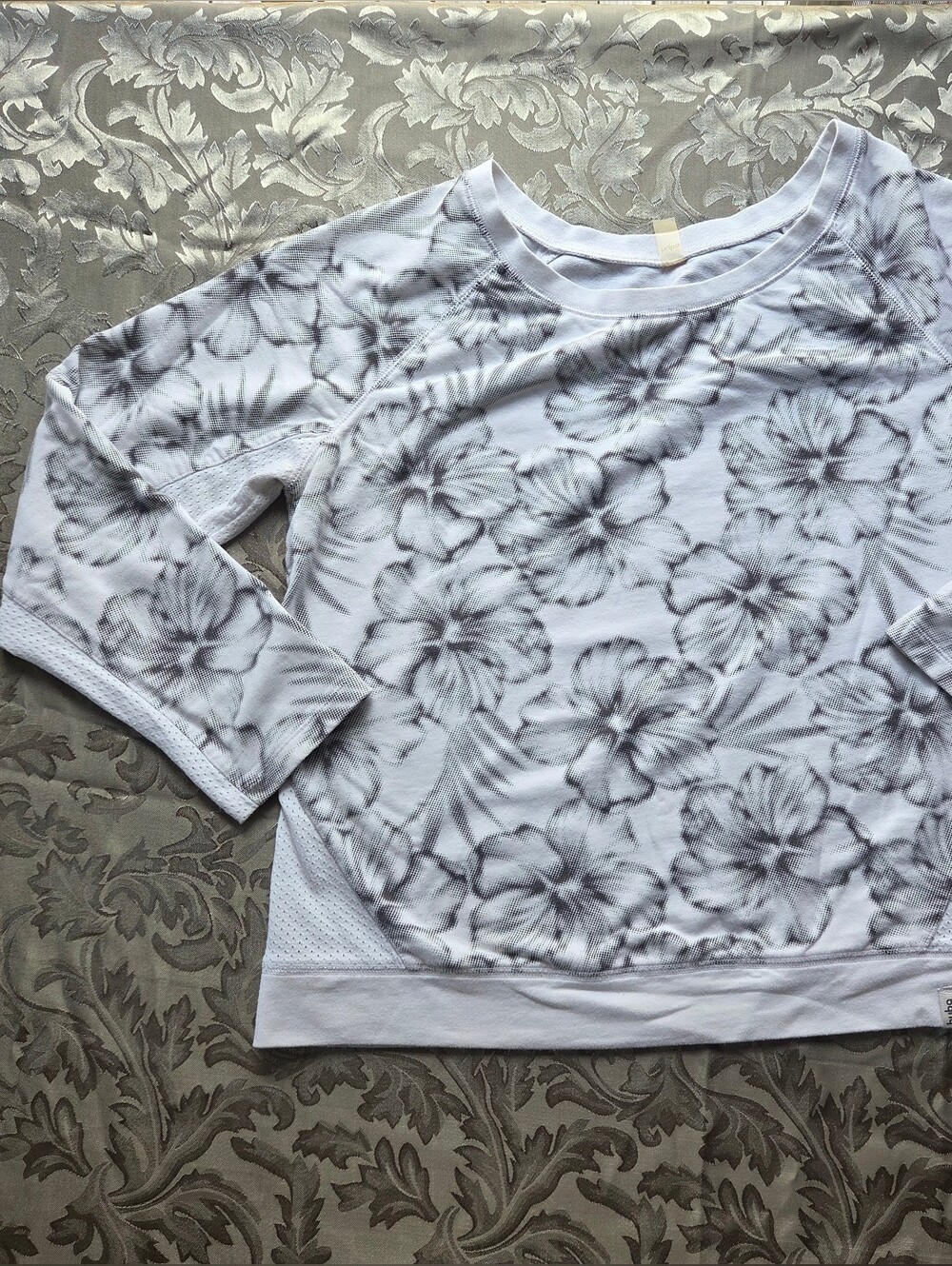 Hyba Sweater Scoop Neck Blurred Floral